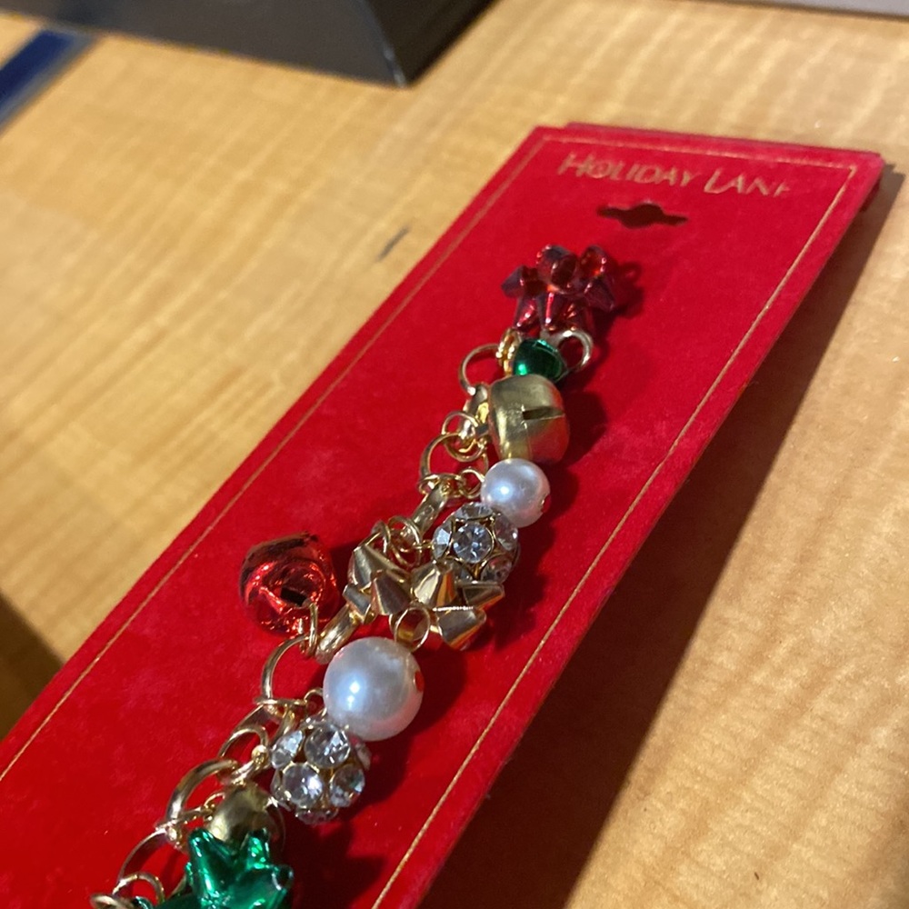 Christmas themed bracelet